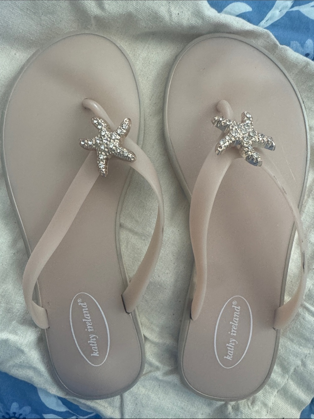 kathy ireland Blush Nude Jelly Sandals with Rhinestone Starfish